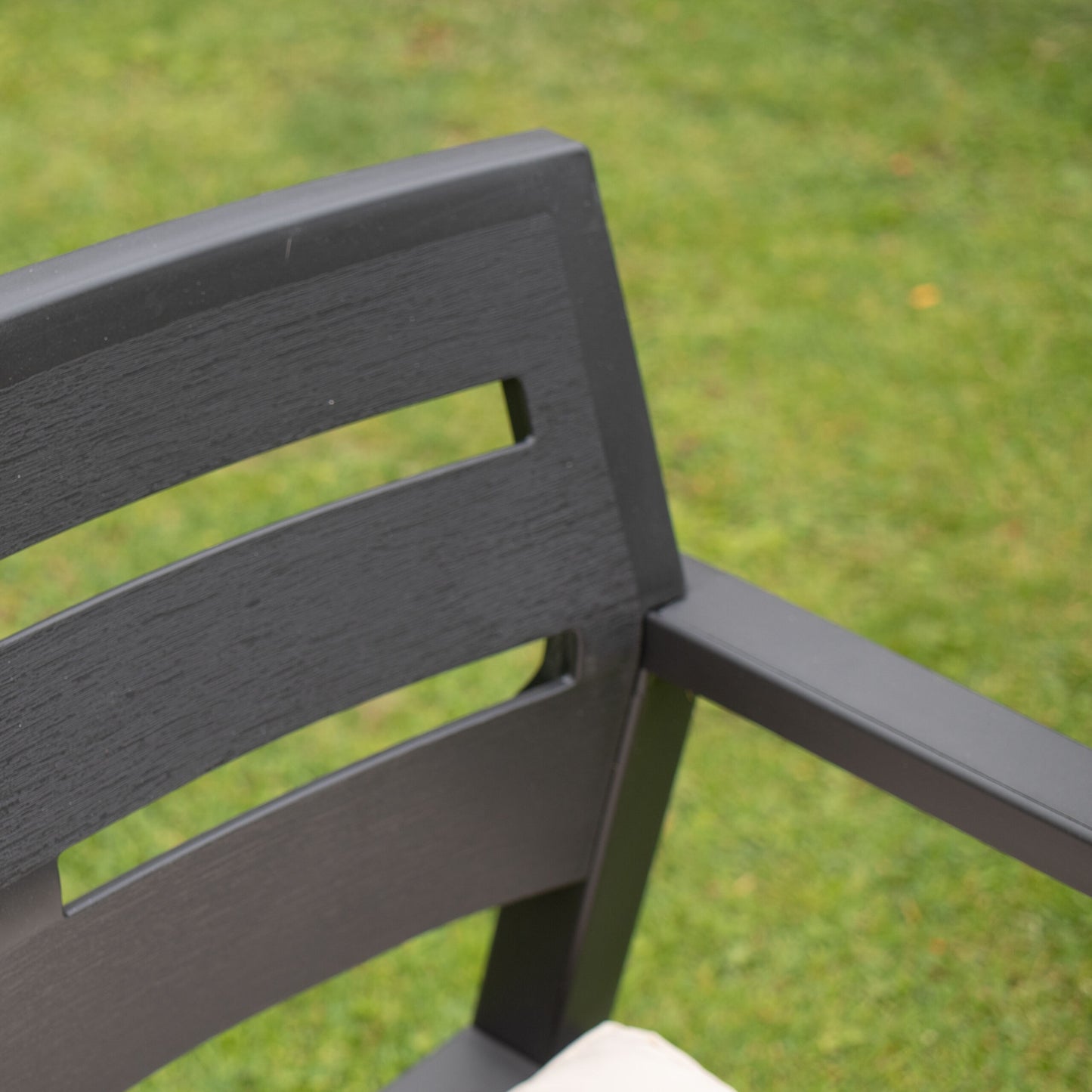 Salon bas de jardin en résine Java