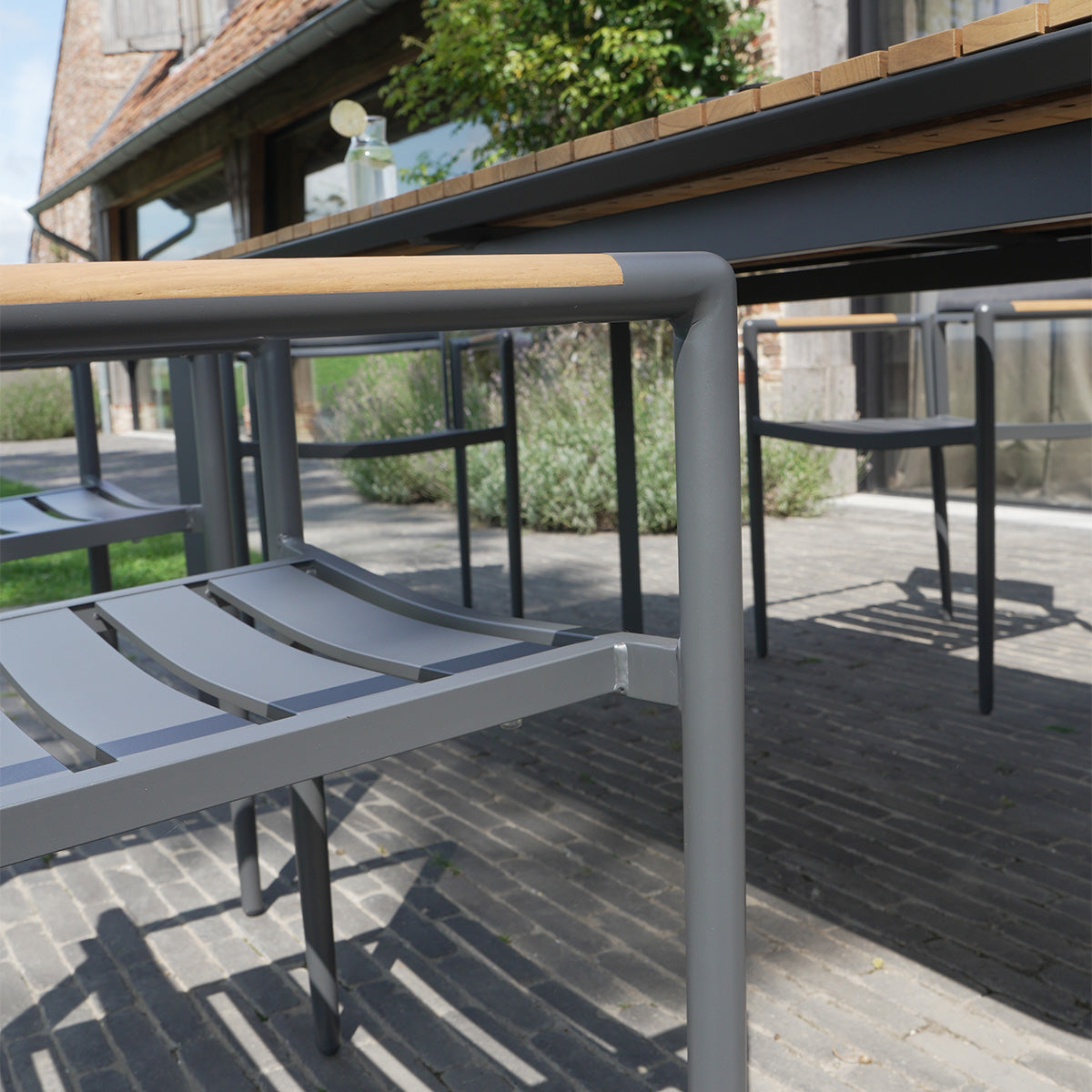 Table de jardin aluminium et bois Piana