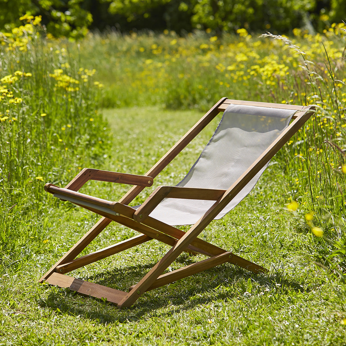 Bain de soleil pliant en acacia Sea