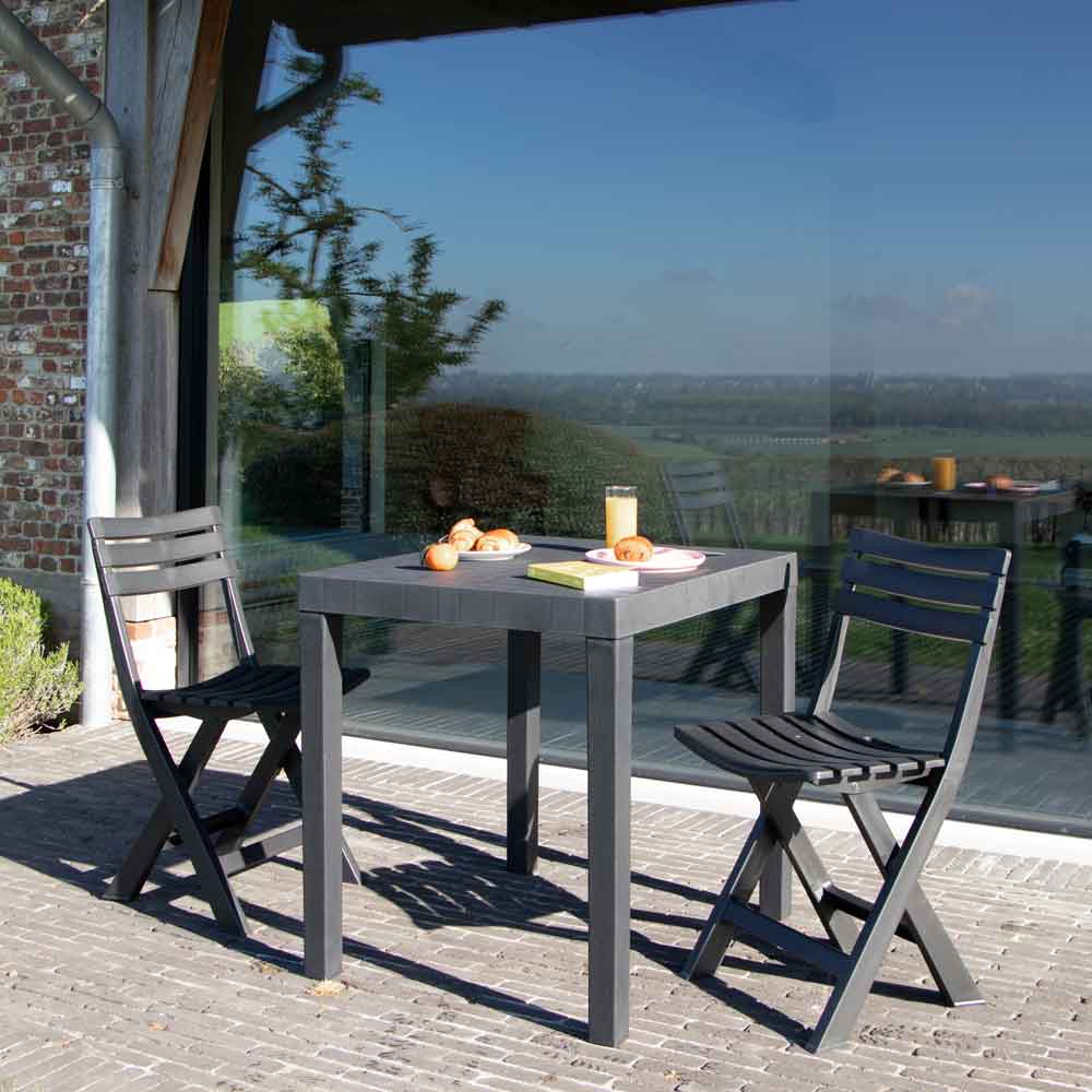 Salon de jardin en résine Club