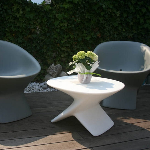 Table basse Ublo – Jeu de volumes & élégance contemporaine