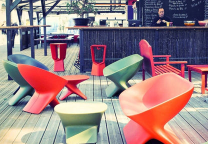 Fauteuil Ublo – Douceur des courbes & confort enveloppant